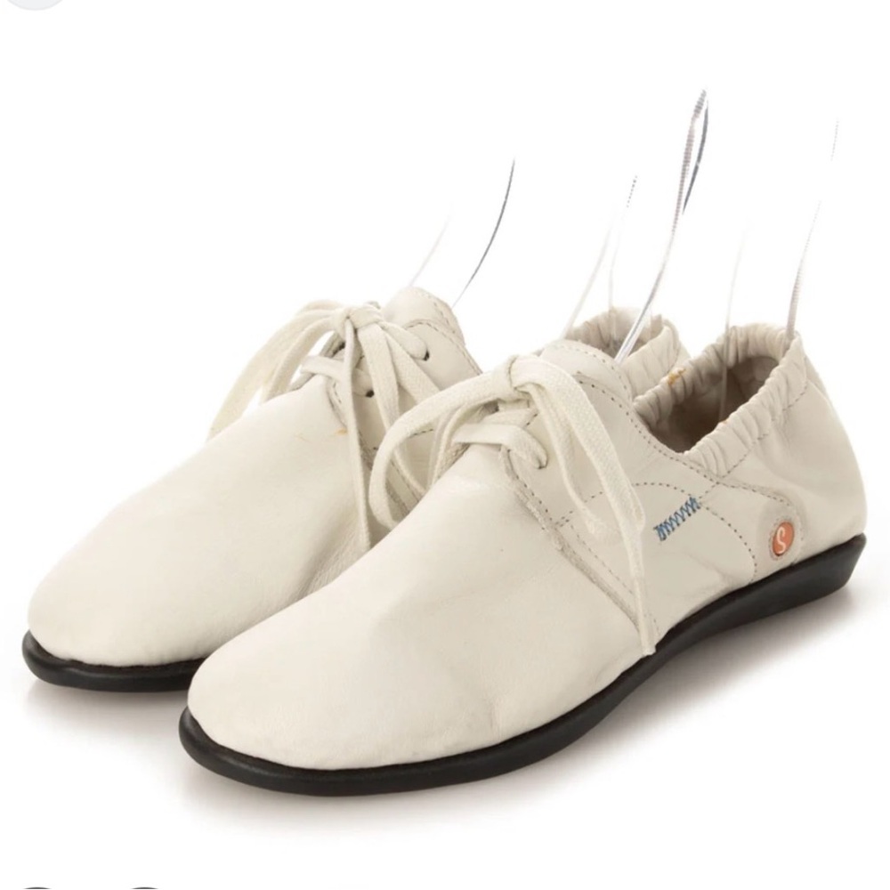 Softino by Fly London Off-White Lace-Up Flats